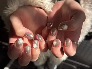 ショート 小川 柚香のネイルデザイン