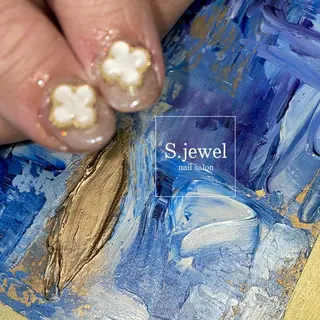 ネイル S♡JEWEL所属・S. JEWELのネイルデザイン
