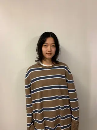 ミディアム 星野 真壱のヘアスタイル