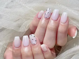 ネイル Queenie 🦋のネイルデザイン