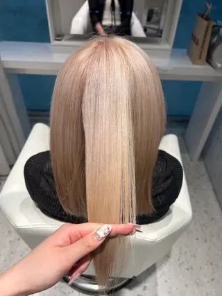 セミロング カラー ‎ 𝐑𝐈𝐎ྀིのヘアスタイル