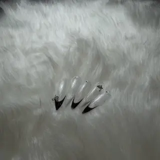 ネイル Nail&Eye hanaのネイルデザイン