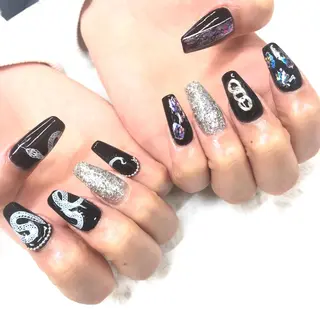 ネイル ユリシスネイル 担当近藤のネイルデザイン