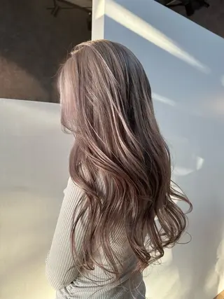 ロング 坂庭 美夢のヘアスタイル