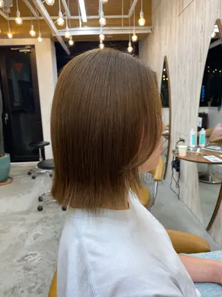 ミディアム カラー ボブ縮毛矯正 韓国レイヤーRINAのヘアスタイル