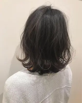 ショート 石田 優菜のヘアスタイル