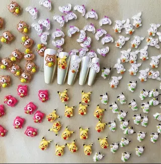 ネイル CC  NailSalon川崎店所属・C ✨Mのネイルデザイン