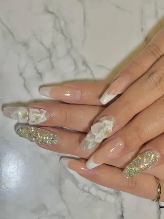 ロング ネイル H NANAのネイルデザイン