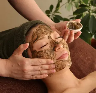 CREVIA所属・頑張る女性のサロン CREVIAのエステ・リラクイメージ