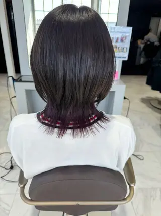 ミディアム 小谷野 真優のヘアスタイル