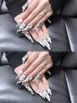 ネイル 𝑵𝒂𝒊𝒍𝒔𝒂𝒍𝒐𝒏 𝑳𝒊𝒆𝒔𝒆所属・𝐋𝐢𝐞𝐬𝐞 𝐘𝐔𝐈のネイルデザイン