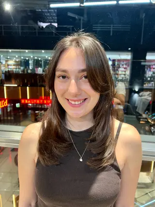 セミロング 舟橋 瑞稀のヘアスタイル