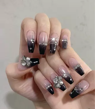 ネイル Rin Rin TA Nailのネイルデザイン