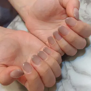 ネイル ジェヌインネイル 河内のネイルデザイン