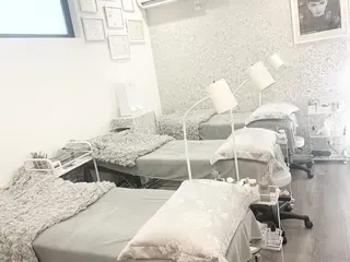 Diamond Lily所属・緒方 あやのマツエク・マツパデザイン