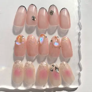 カラー Aoi💅🏻 表参道のネイルデザイン