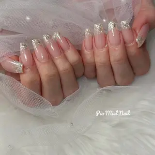 ミディアム Pio Mielのネイルデザイン