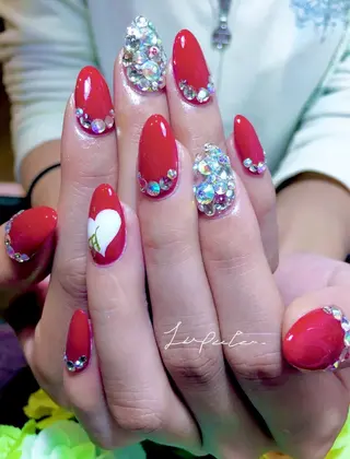 ネイル LAPUTA nailのネイルデザイン