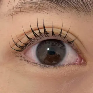 マツエク・マツパ 富口 桂の眉毛・アイブロウイメージ