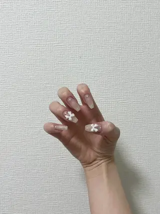 ネイル 倉部 里美のネイルデザイン