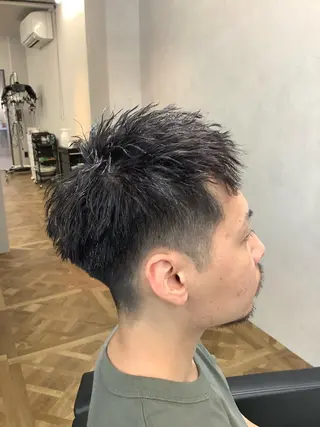 ショート 坪田 龍馬の眉毛・アイブロウイメージ