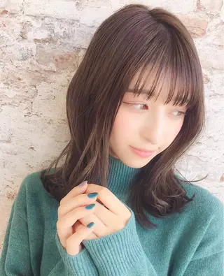 ミディアム カラー ヘアアレンジ 當間 大知のヘアスタイル
