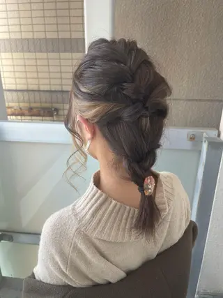 ヘアアレンジ オーストヘアー ミコ所属・岩谷/ブリーチ 🪽透明感カラーのヘアスタイル