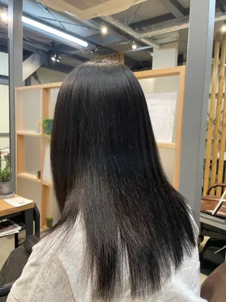 セミロング I-FLAT 暮石悠菜のヘアスタイル