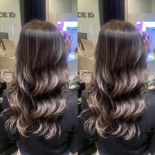 セミロング カラー 【カラー指名No 1✨】HIBIKIのヘアスタイル