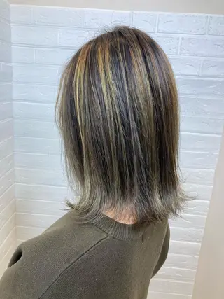 ミディアム カラー 黒川 真伍のヘアスタイル