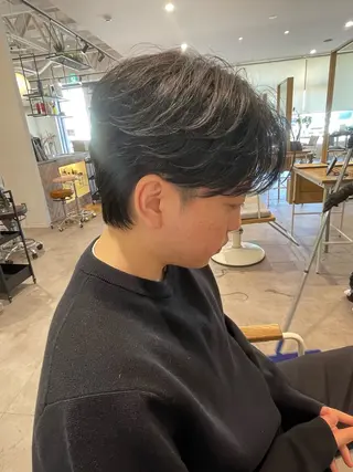 ミディアム 樋口 令惟のヘアスタイル