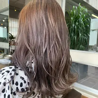 ロング 西岡 優太のヘアスタイル