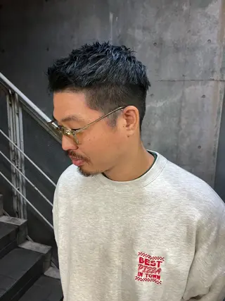 メンズ AOI 　ヘアカラ ー / ブリーチのヘアスタイル