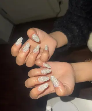 ネイル Hin Nail Osaka所属・Hin Nailsのネイルデザイン