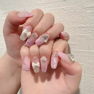 ネイル D-BEAUTY Nailsalonのネイルデザイン