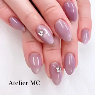 ネイル アトリエ エムシー 【新富町・東銀座】のネイルデザイン