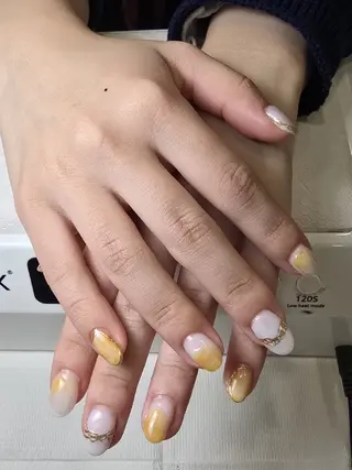 ネイル オオコウチ シオリのネイルデザイン