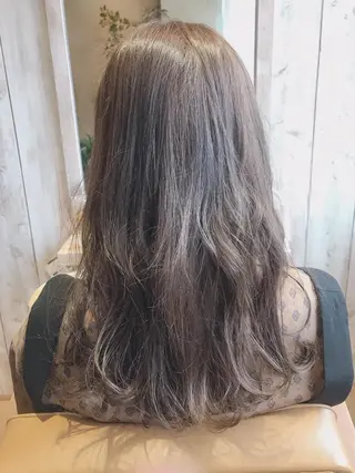 ロング CHIC 岩下真衣のヘアスタイル