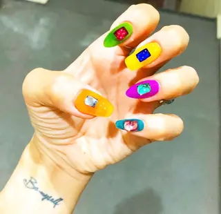 ネイル amour 川崎店所属・amour 川崎店のネイルデザイン