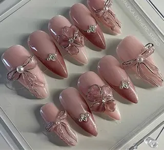 ネイル Kawaii Nail Salon所属・YURI NAIL NARITAのネイルデザイン