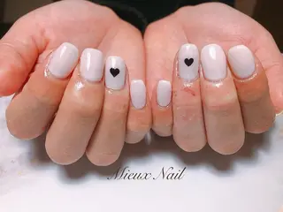 ネイル 市川 麻衣子のネイルデザイン