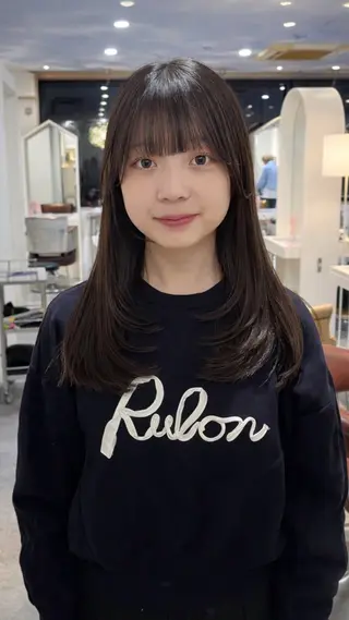 セミロング レイヤーカット/ 艶カラー/YUKAのヘアスタイル