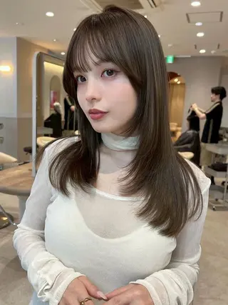 ロング 信太 佑茄のヘアスタイル