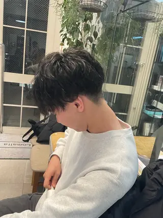 パーマ メンズ ミルクティー× グレージュMOMOのヘアスタイル