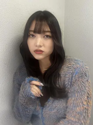 ロング カラー 🌼U24 ヘアデザインラボのヘアスタイル