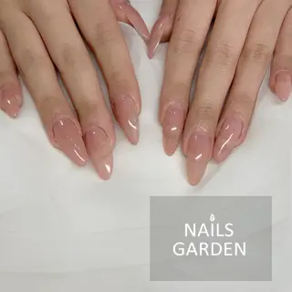 ネイル ネイルズ ガーデン🌿のネイルデザイン