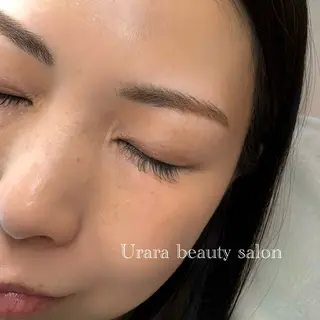 アイブロウ Urara beauty salon所属・Urara KANAのマツエク・マツパデザイン