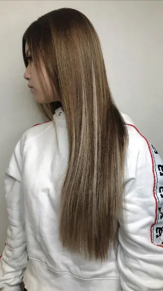 ロング カラー ELLE salon /ayakaのヘアスタイル