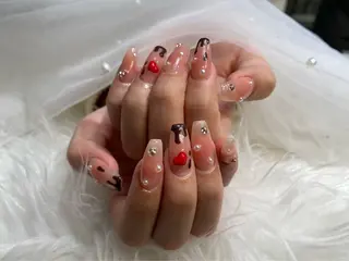 ネイル 🌈 Laule'aのネイルデザイン