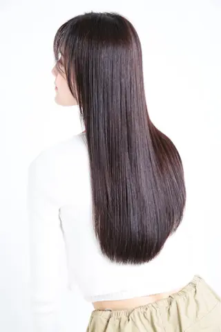 ロング 前山未依亜 マエヤマミイアのヘアスタイル